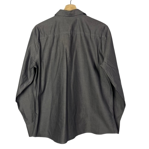 Eddie Bauer Dark Gray Wrinkle Resistant Long Sleeve Button Down XL - Picture 2 of 3